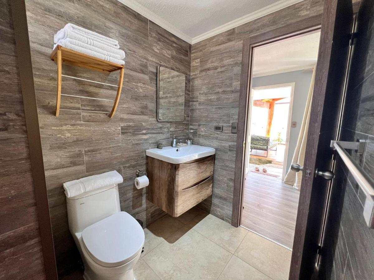 Inaki Uhi Hotel Hanga Roa Zewnętrze zdjęcie