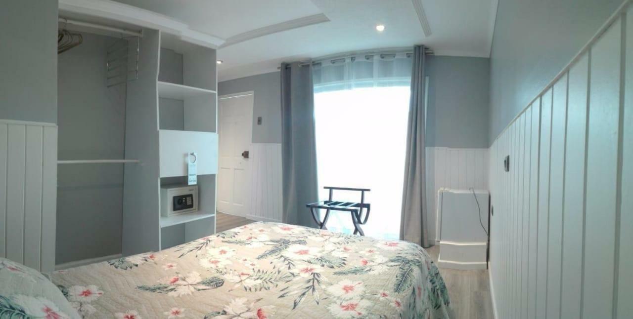 Inaki Uhi Hotel Hanga Roa Zewnętrze zdjęcie