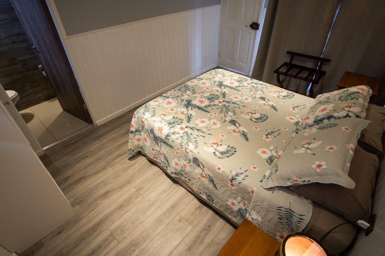 Inaki Uhi Hotel Hanga Roa Zewnętrze zdjęcie